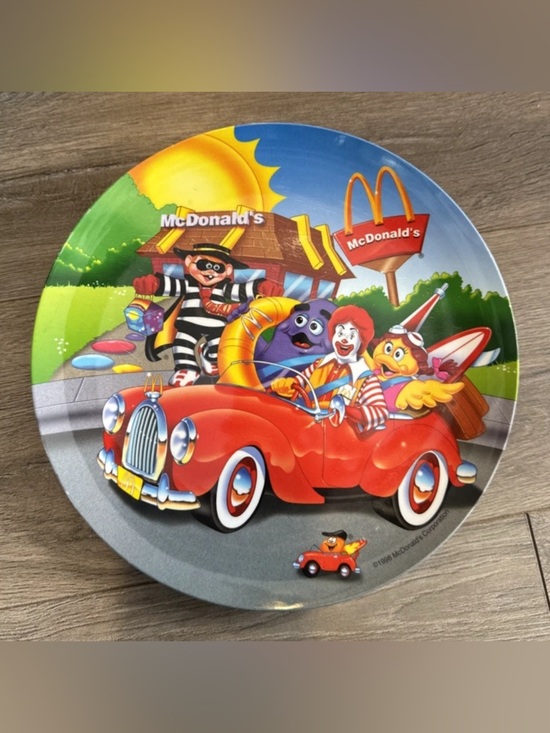 McDonald's Other - Vintage McDonald's Dinner Plate Ronald in Car with Friends 1998 Collectible